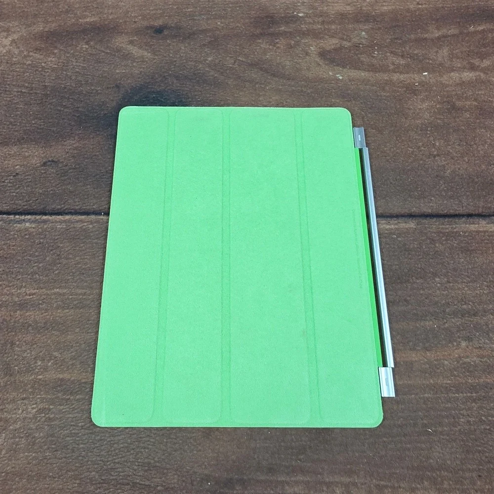 Apple iPad Smart Cover MD309LL/A Green Good Magnetic Stand Polyurethane